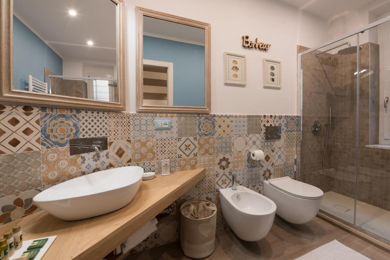 La Bonheur, Terre Marine Bed & Breakfast Специя Екстериор снимка